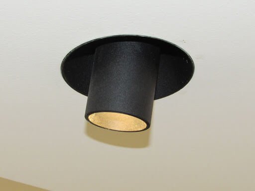 A downlight black spot alpha 6.2W in a gypsum