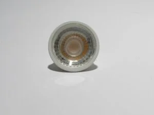 photo of a Mr16 7w 38 degree bulbs