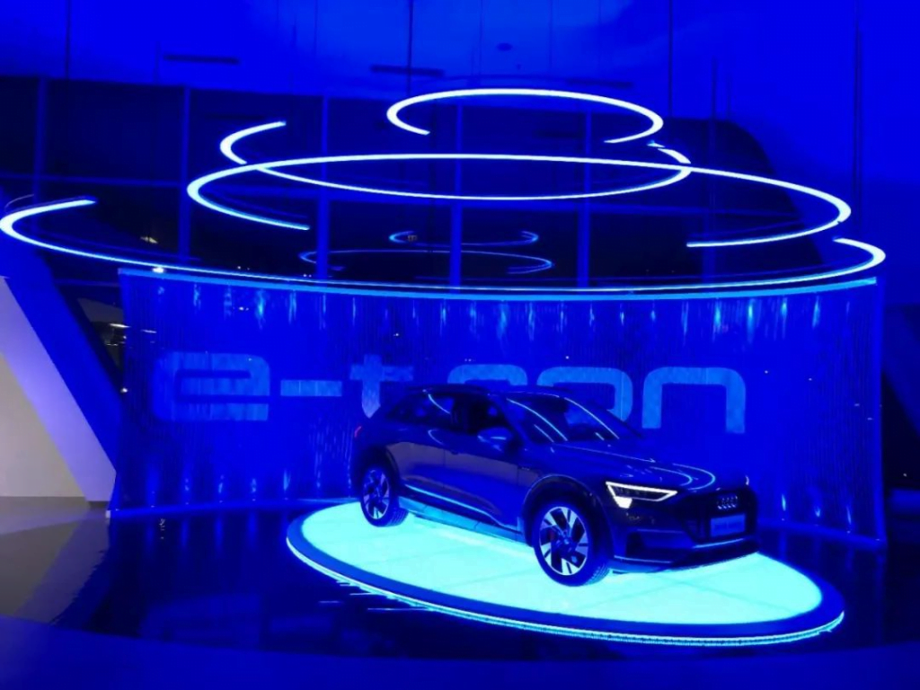 D4-P LED DECODER - EMC SUPERLED | High-Quality LED Lights and Lighting ...